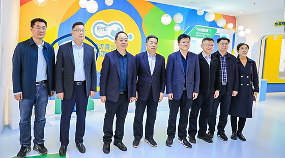 �ൺ��ѧУ�쵼���ൺ��ѧ����У�ѻ��Ӳ�ָ������